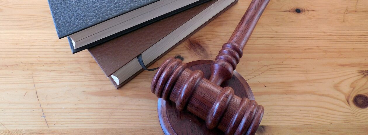 Comprendre le vote par procuration : modalités et étapes